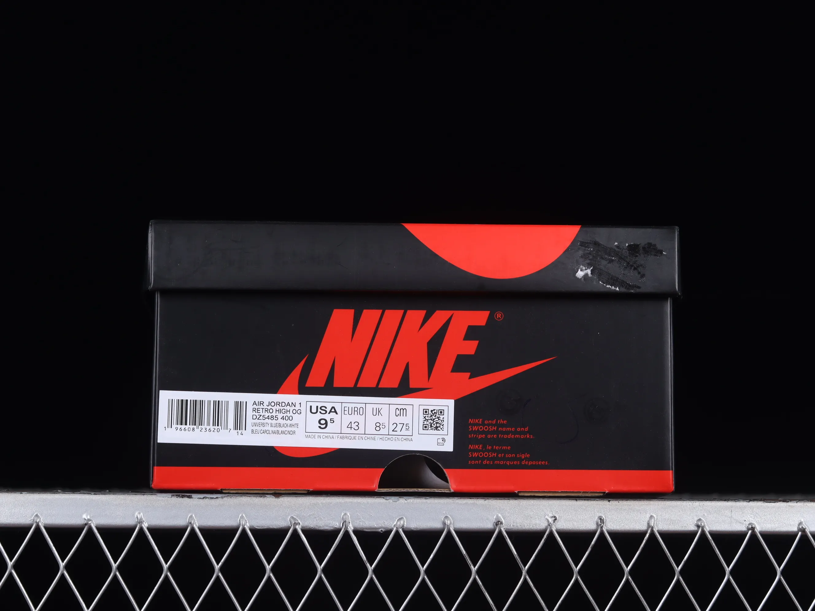 All categories Air Jordan Jordan series basketball shoes Air Jordan 1 High pure original version Air Jordan 1 High OG "UNC Toe" AJ1 Joe 1 black and blue toe DZ5485-400